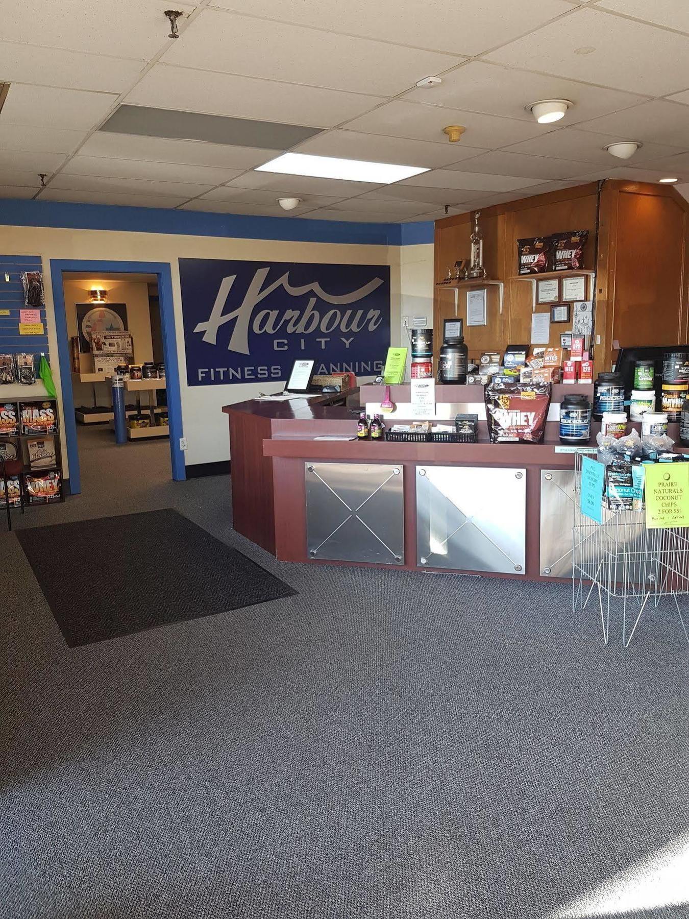 Howard Johnson By Wyndham Nanaimo Harbourside Екстериор снимка